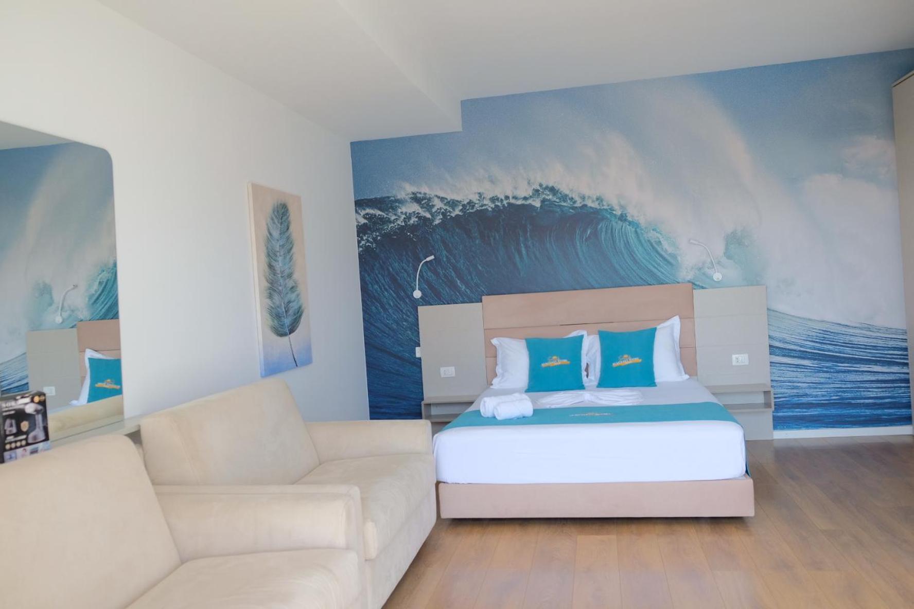 Suncoast Rooms Port Side Sarande Exterior photo