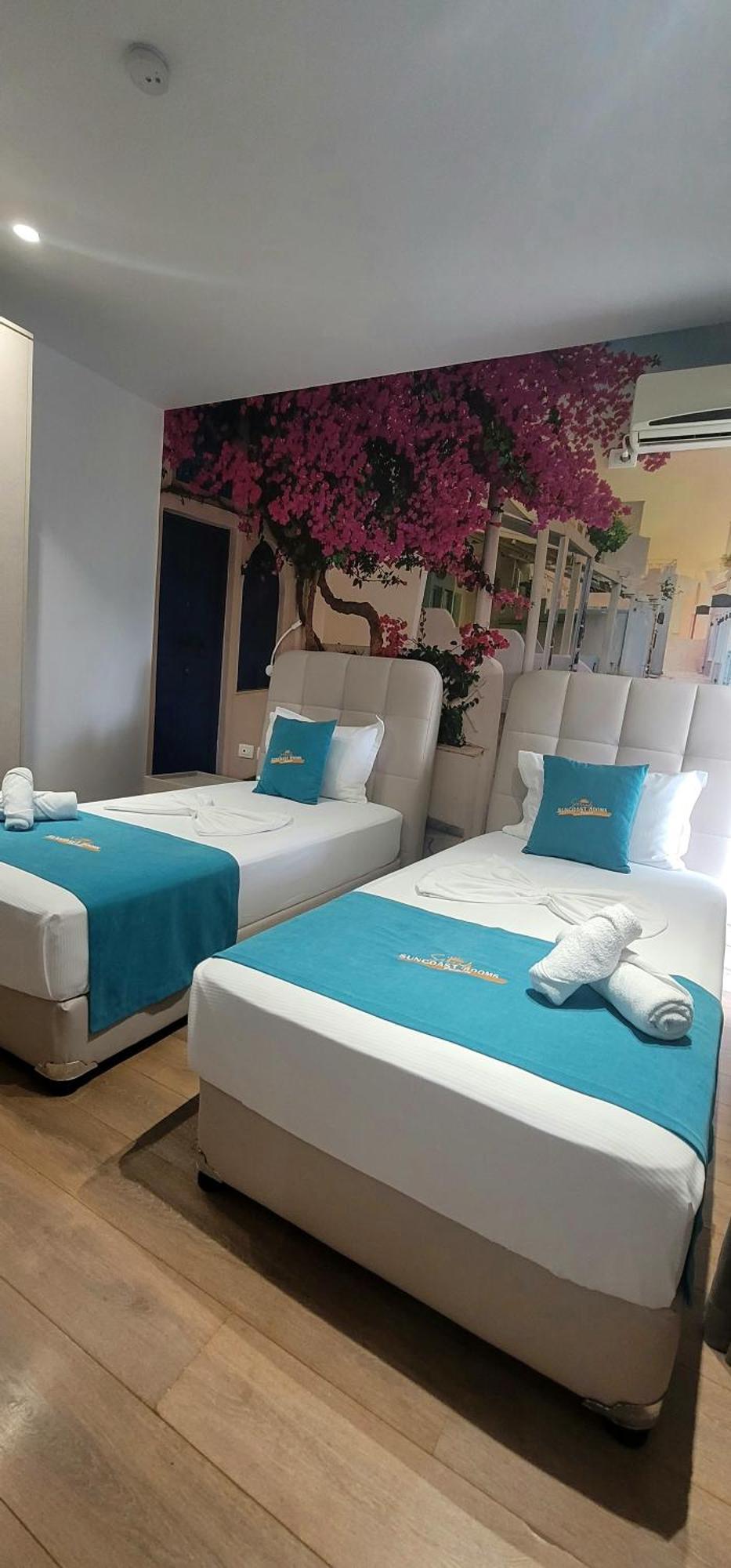 Suncoast Rooms Port Side Sarande Exterior photo